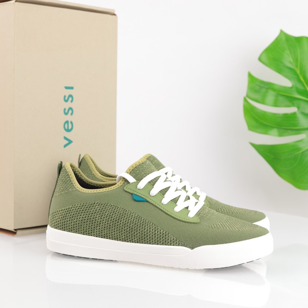 Vessi‎ Mens Weekend Sneakers Size 9 Waterproof Green Knit Lace Up Shoes Comfort